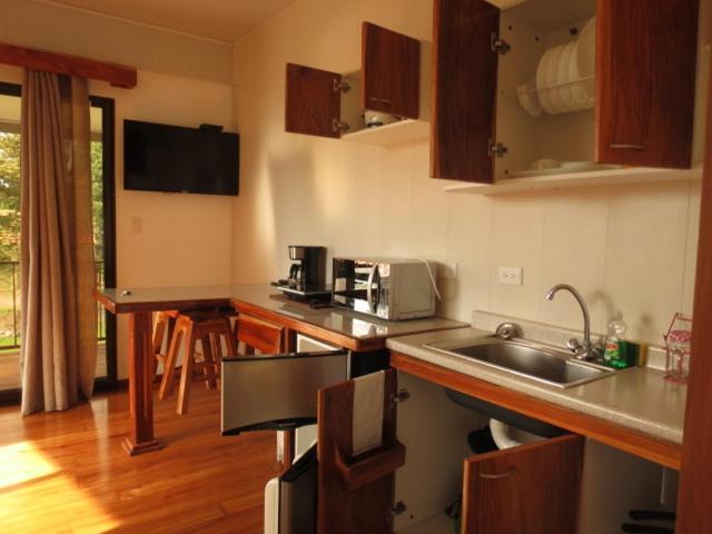 Villa Segura Manuel Antonio, เกโปส ภายนอก รูปภาพ